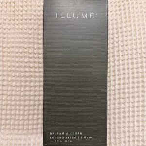 Illume Balsam & Cedar Aromatic Diffuser